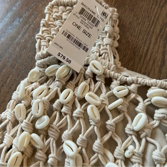 NWT Inc international Concepts macrame shell tote. Inside pockets snap close - Picture 2 of 8